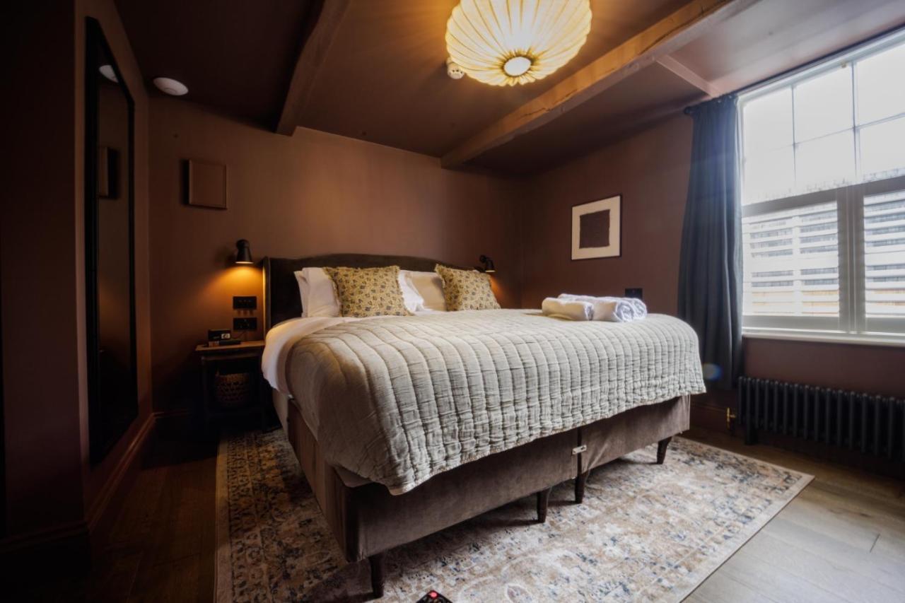 The Silk Rooms, At The Freemasons Inn นัตส์ฟอร์ด ภายนอก รูปภาพ